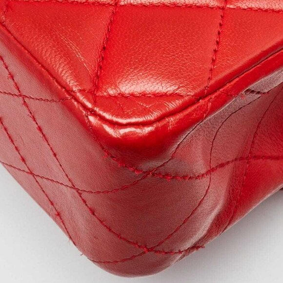 Chanel Red Quilted Lambskin Leather Classic Medium Double Flap Bag - Picture 4 of 12
